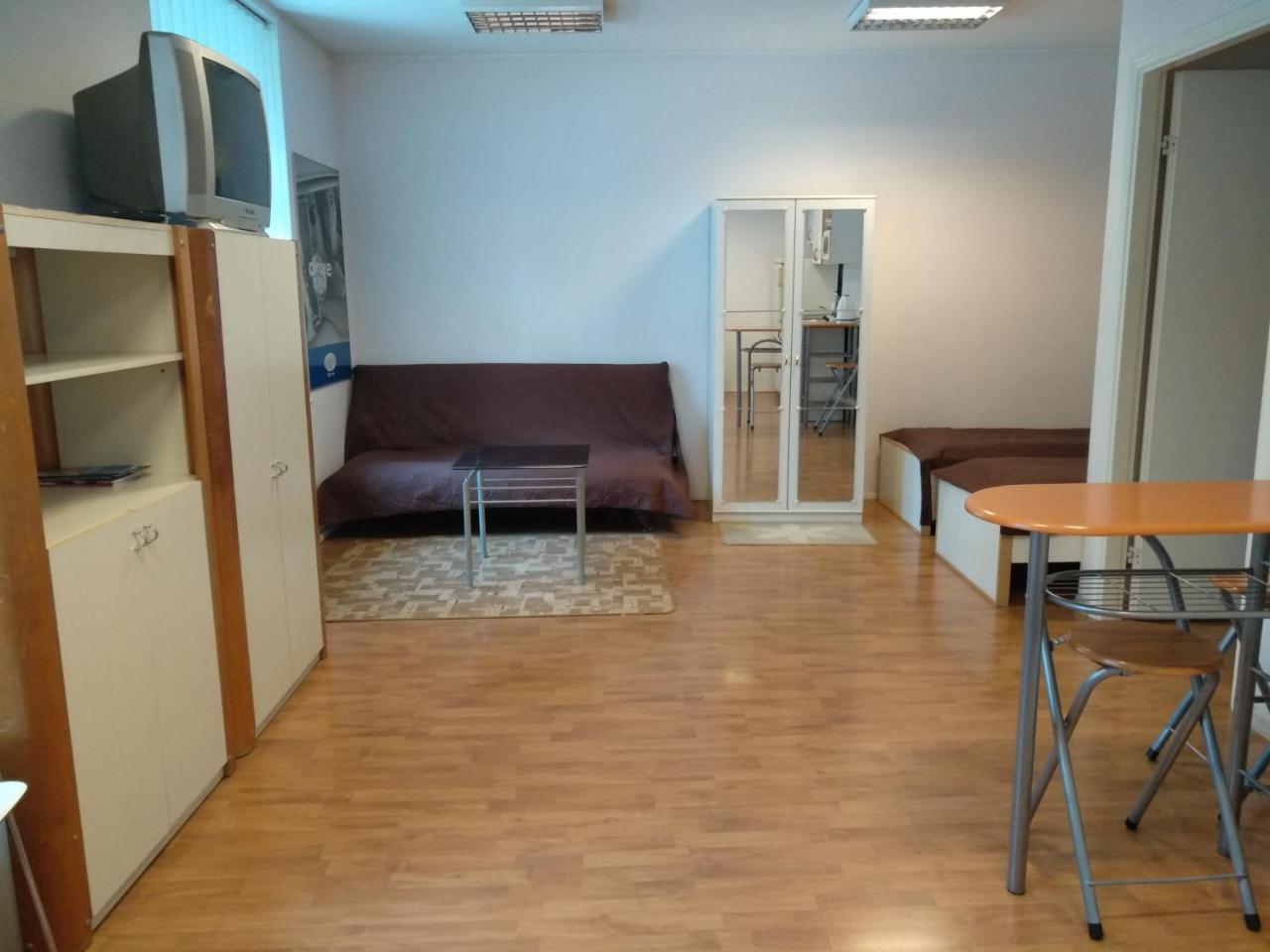 Economy Baltics Apartments - Narva 16 Tallinn Eksteriør billede